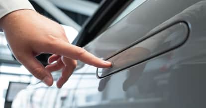 China Becomes First Country to Ban Hidden Door Handles in Electric Cars Over Safety Concerns