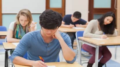 OBC students are getting the opportunity to prepare for competitive exams in Raipur