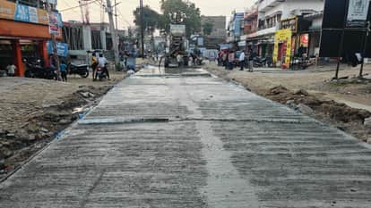 Cracks appeared in the road shortly after its construction in MP Rajiv Pratap Rudy's constituency.