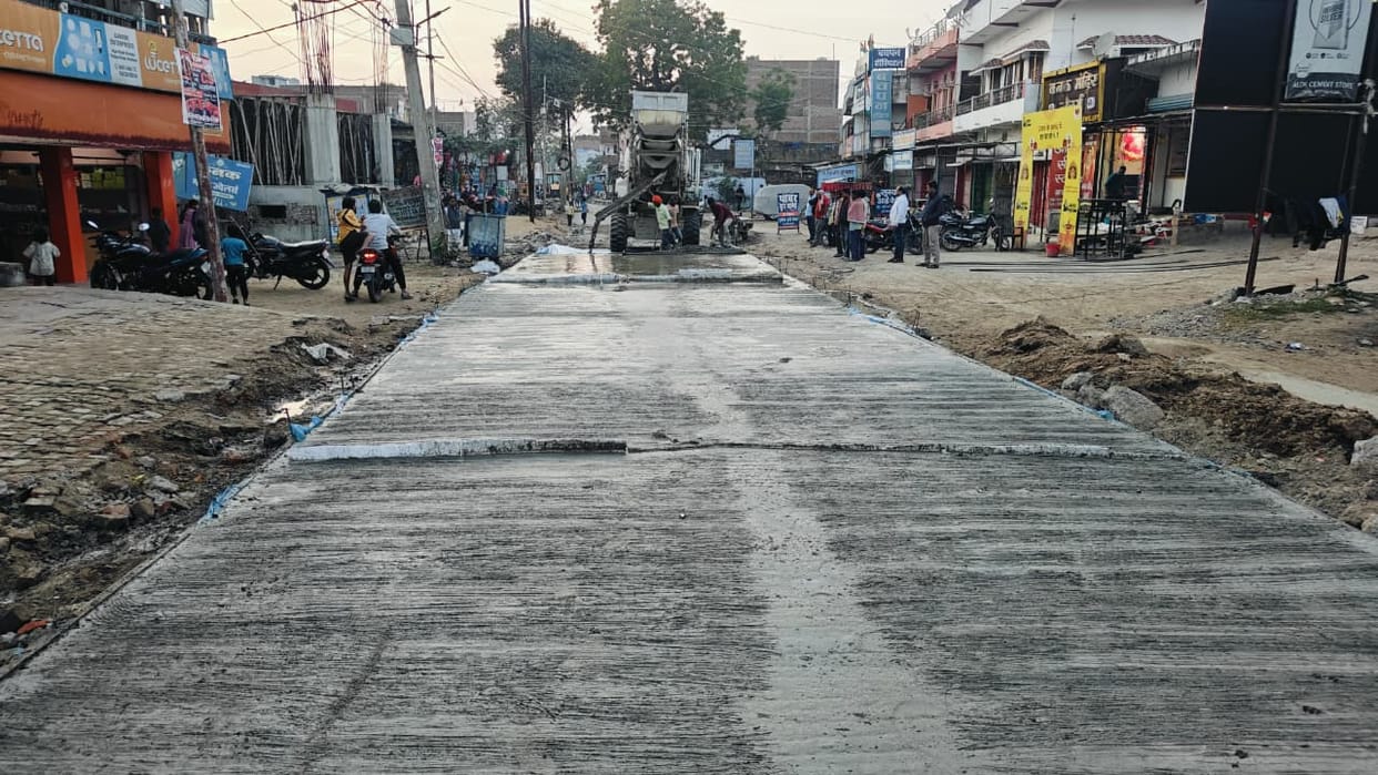 Cracks appeared in the road shortly after its construction in MP Rajiv Pratap Rudy's constituency.