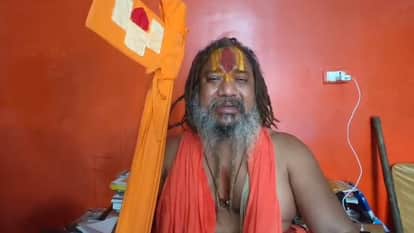 Jagadguru Paramahansacharya comes out in support of Yogi warning not to enter Avimukteshwarananda in Ayodhya