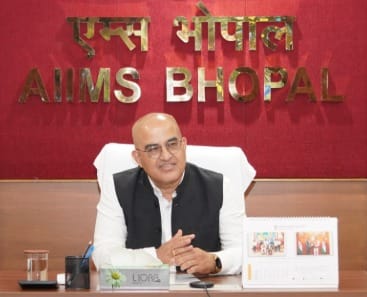 World Cancer Day: AIIMS makes a major announcement, robots will now perform cancer surgeries; the facility wil