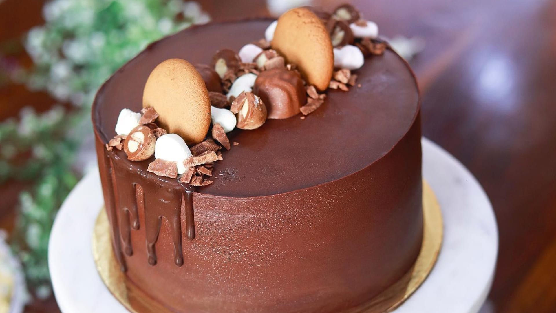 how to make chocolate cake without oven and egg at home