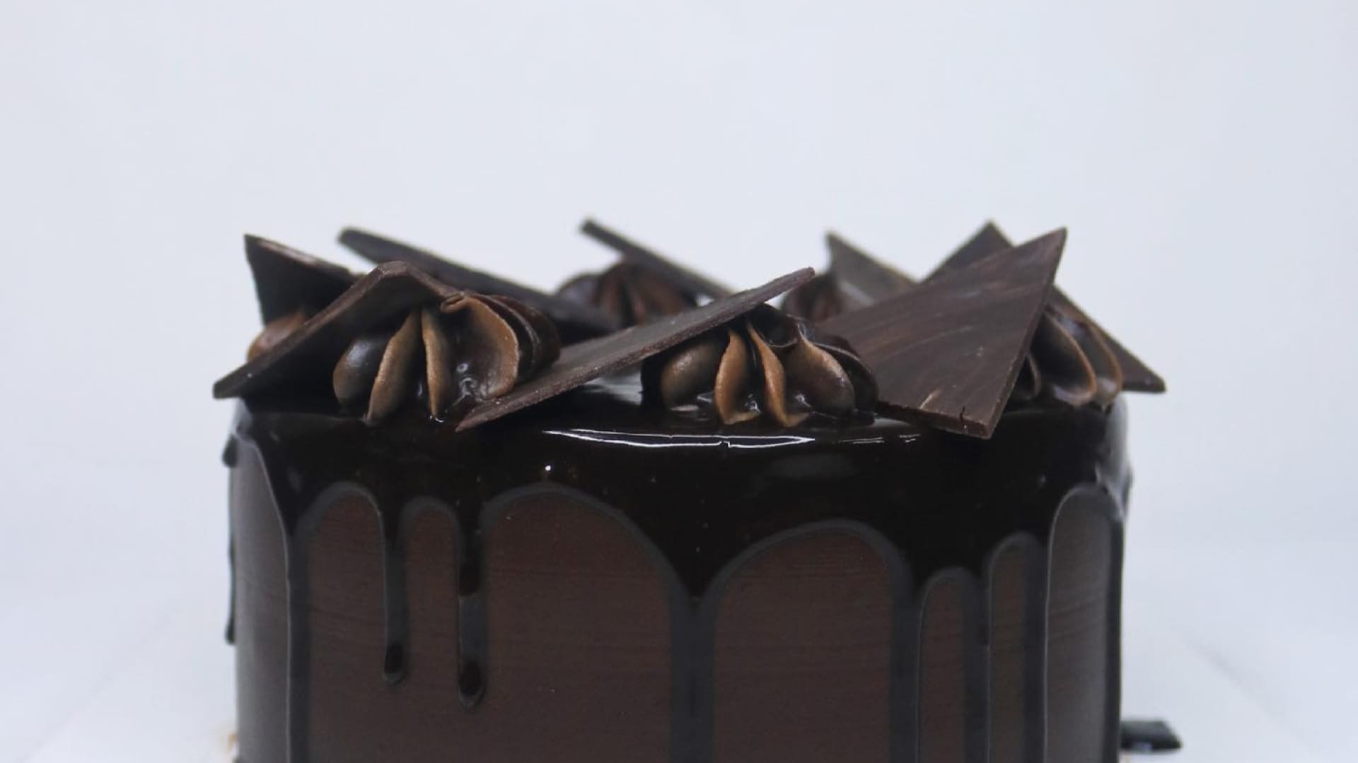 how to make chocolate cake without oven and egg at home