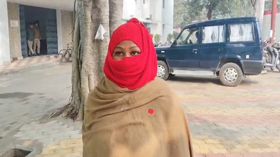 Meerut: Police Accused of Breaking into House of Lone Woman in Meerut, Victim Submits CCTV Footage to SSP