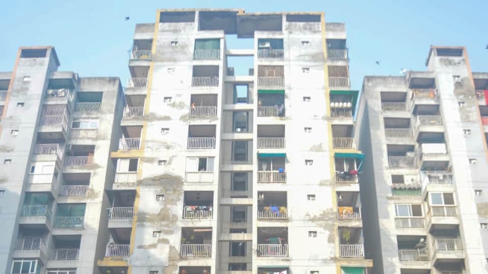 Ghaziabad three sisters story suicide One of them had planned to jump Eyewitness account of triple suicide