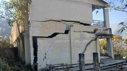Chamoli Karanprayag GIC Ujjwalpur School building cracking concern is not about studies but about safety