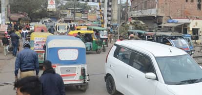 Kanpur 180 buildings illegal within elevated railway tracks alignment survey of eight villages and urban areas