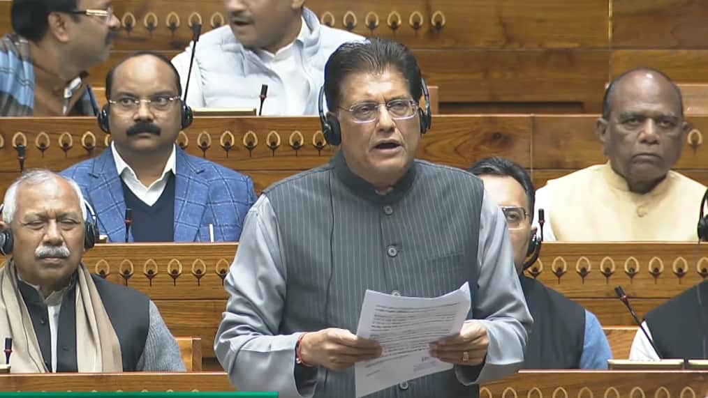 India's Exports Rise Amid Global Challenges; Goyal Confident of $1 Trillion Target