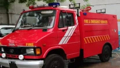 Sawai Madhopur News: Fire breaks out in car under unknown circumstances, major accident avoided