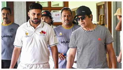 Sachin Tendulkar shared his ideas on handling pressure with Mumbai players ahead of Ranji Trophy Quarter Final