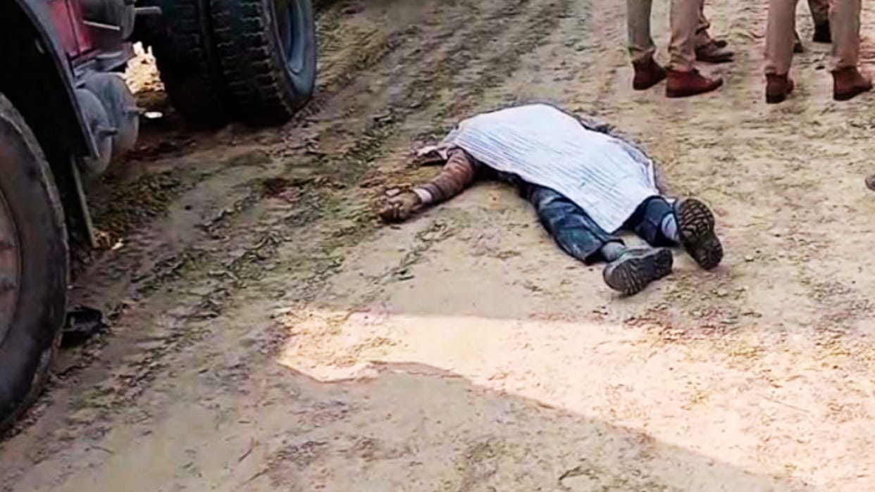 Husband crushed to death by dumper truck in front of his wife couple fallen onto road after collision