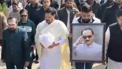 Ajit Pawar NCP leader ashes were immersed in  Ganges River in Haridwar Uttarakhand News maharashtra deputy cm