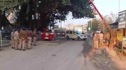 MP Chandrasekhar and some other political figures arriving Police on high alert in Kotdwar Uttarakhand news