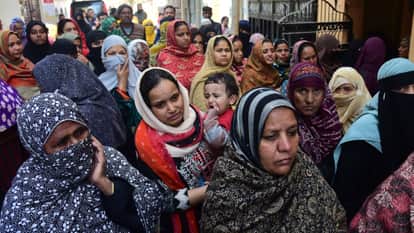 Lucknow: When the funeral procession of innocent Shoaib reached his house, there was chaos