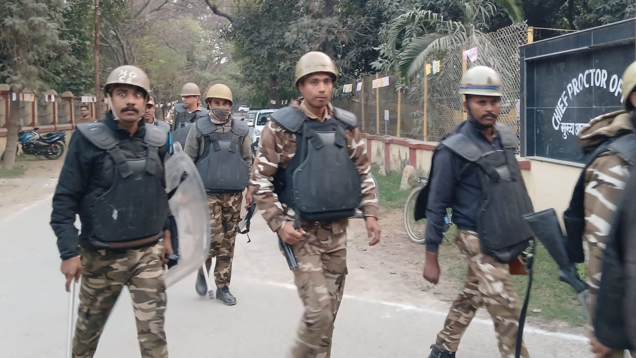 BHU incident FIR filed against five people including one student PAC deployed on route from Ruia