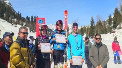 Sakshi Thakur won gold in skiing; the competition began in Solang Nala.