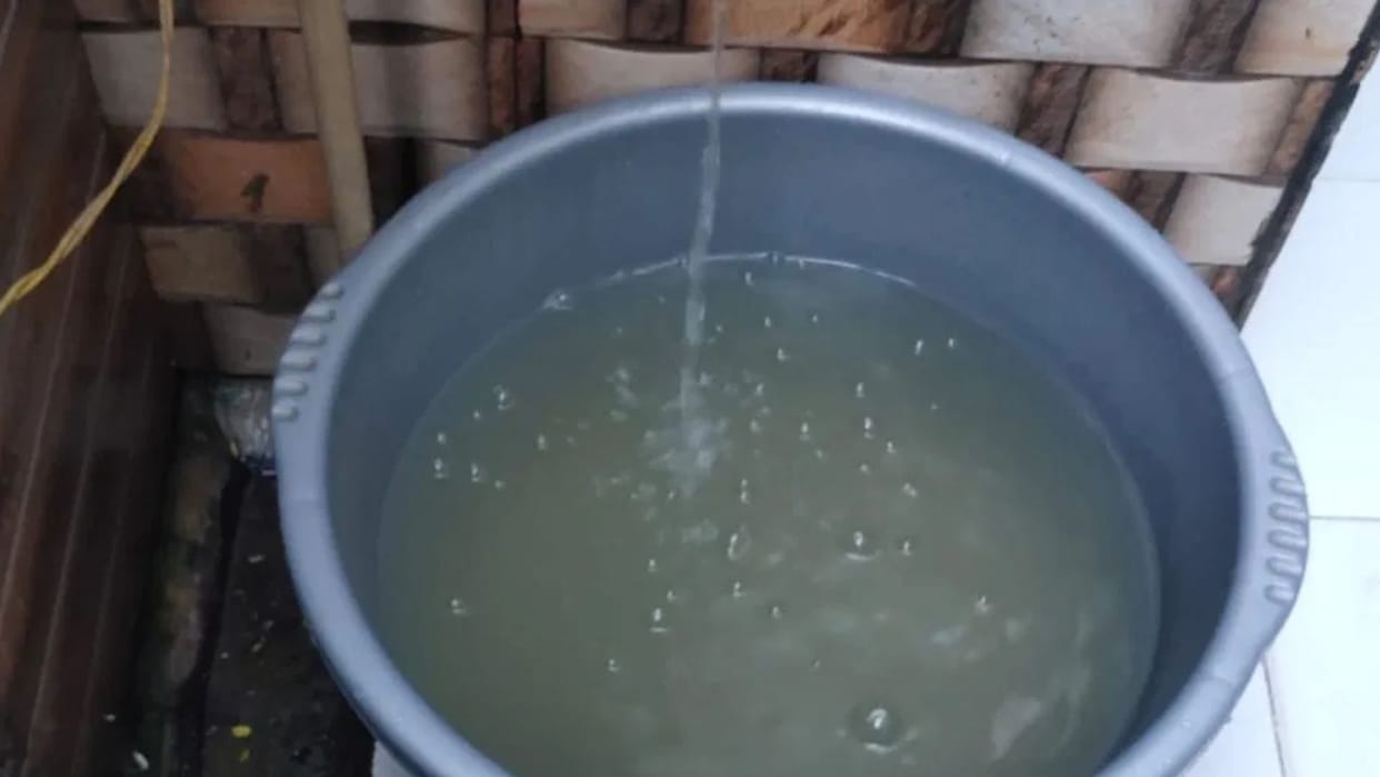 man complained about water supply issues on IGRS portal department cut off his connection in varanasi