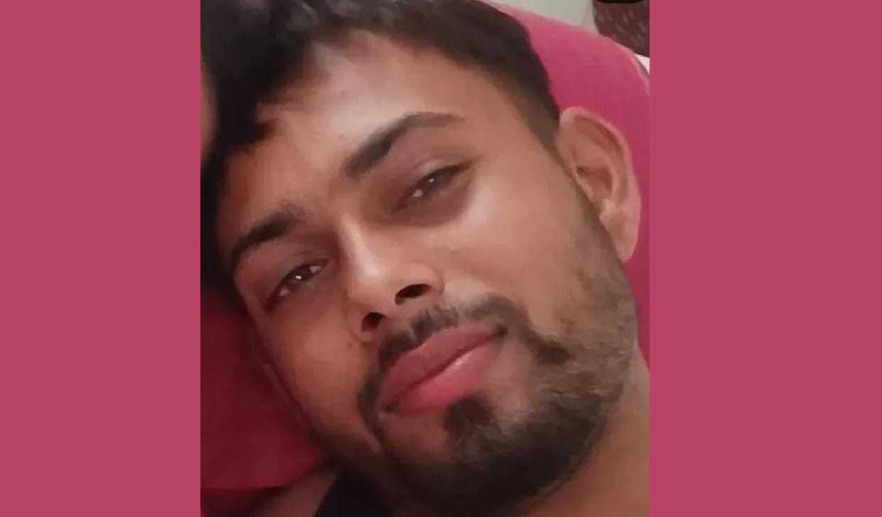 Fatehpur young man committed suicide by jumping in front of train saying he was separated from girlfriend