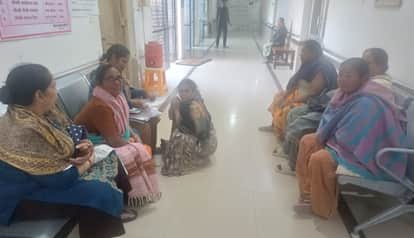 Kanpur Widows worried about their pensions are submitting affidavits declaring their poverty