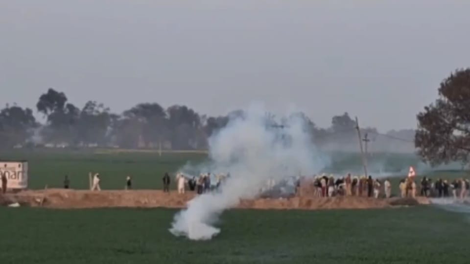 Clashes between farmers and police in Bathinda tear gas shells were fired after stone-pelting tense situation
