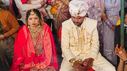 Jhansi: Muslim social worker sets an example of communal harmony