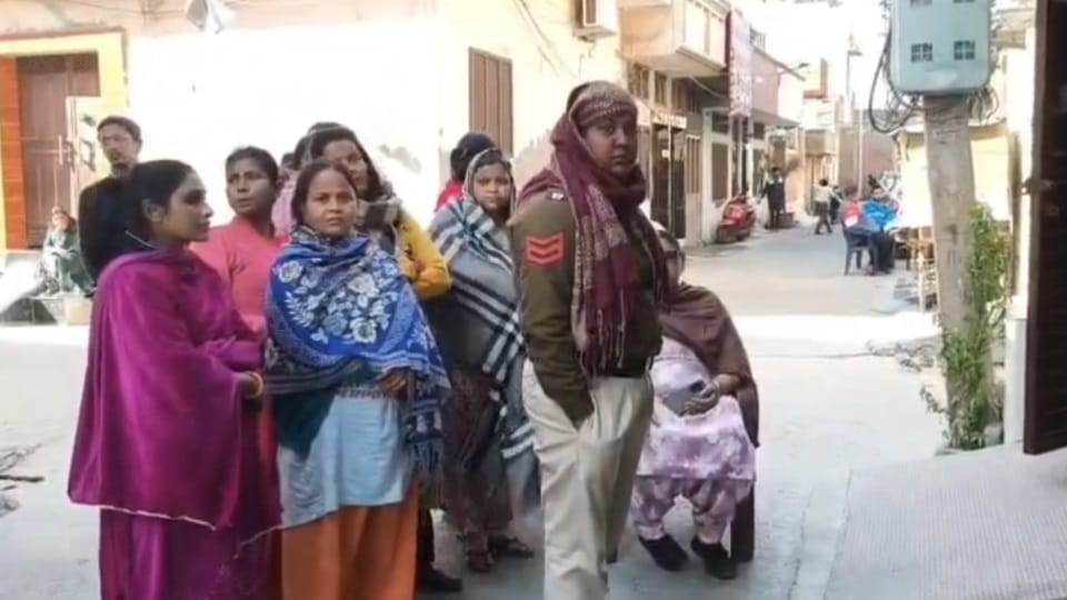 Anganwadi helper committed suicide by setting herself on fire in Amritsar