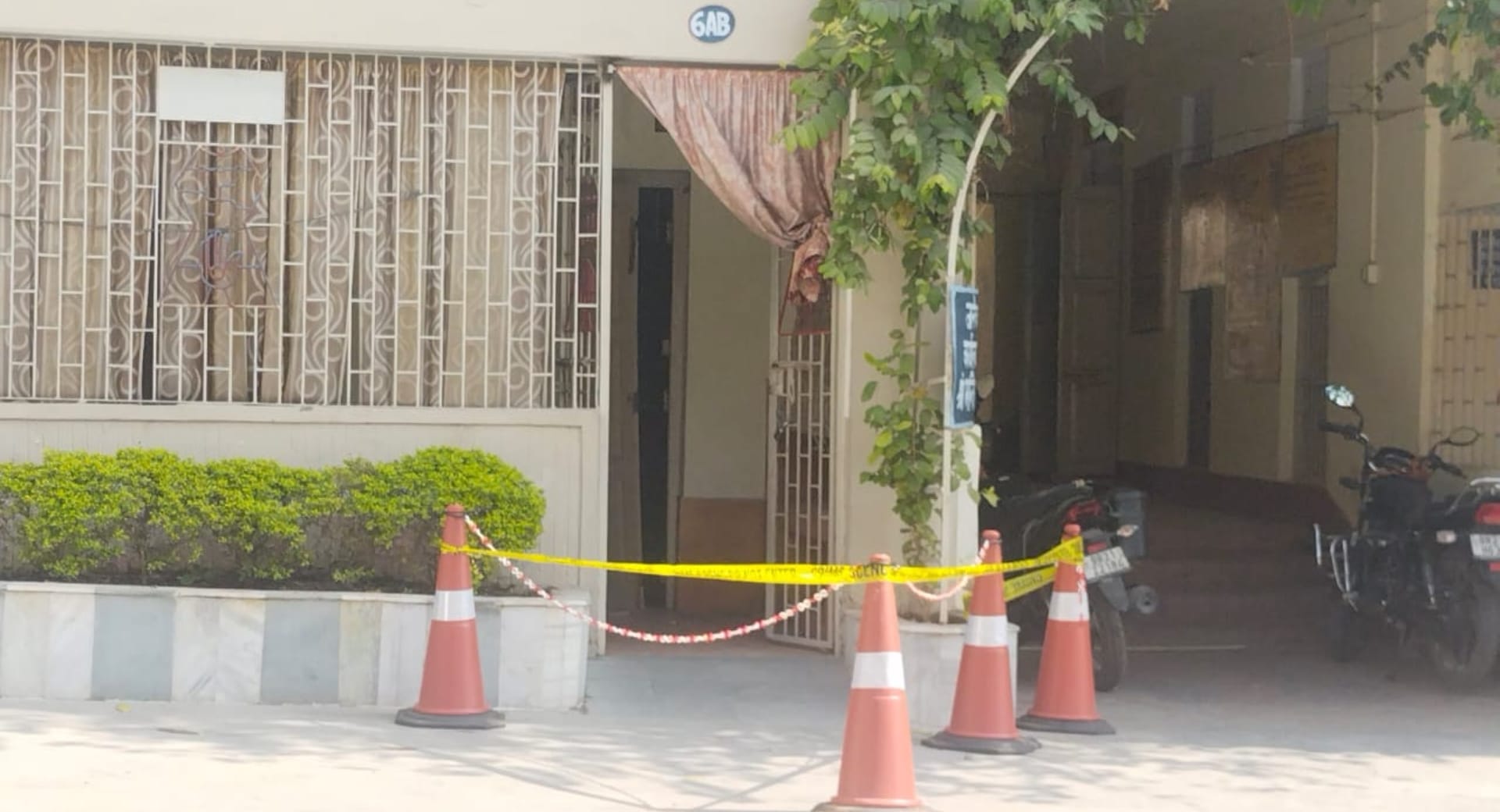 राजगीर में धर्मशाला के कमरे में मिले चार जैन सैलानियों के शव