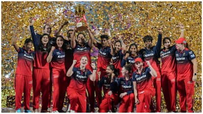 RCB Dominates WPL 2026 Prize Money: Mandhana and Sophie Devine Shine, Delhi Capitals Take 3 Crore