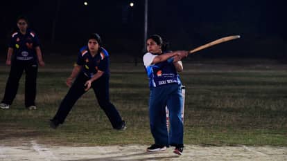 Sports news in Varanasi APL Women Cricket at BHU and Deepak from Kashi in Indian team against England