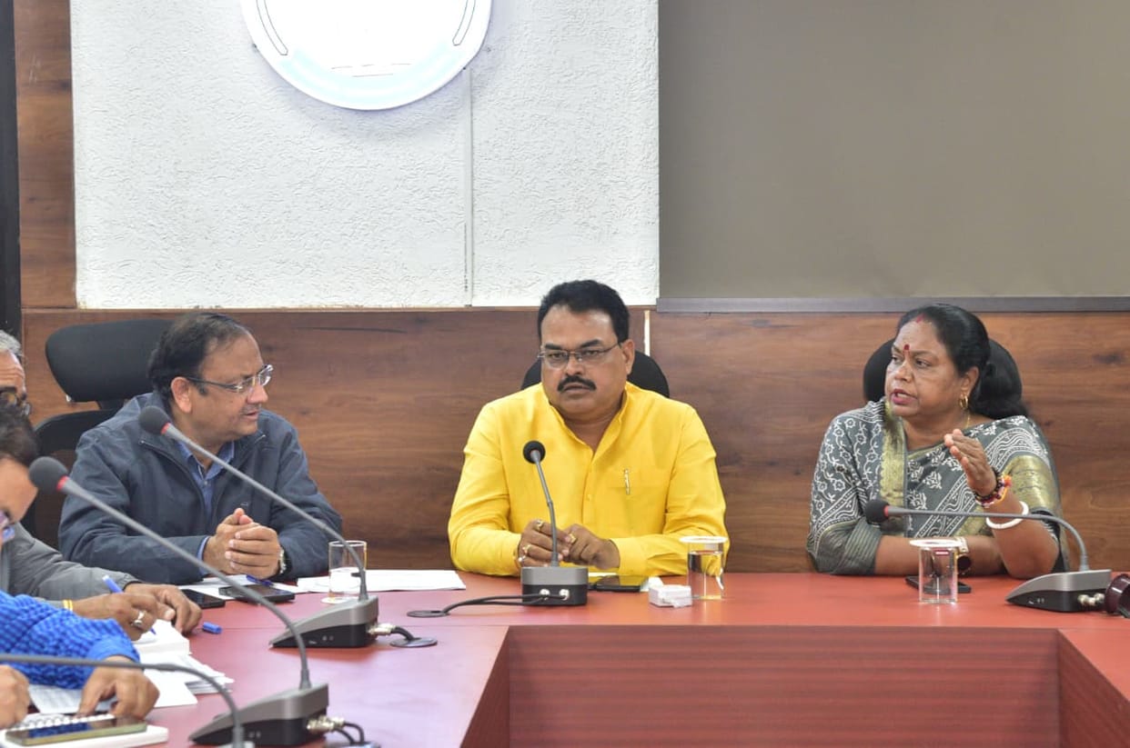 Bhopal News: Residents of Bhopal colonies face problems due to supply of contaminated water; the mayor reprima