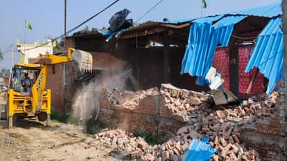 mosque built on government land in Bareilly demolished by a bulldozer in Bareilly