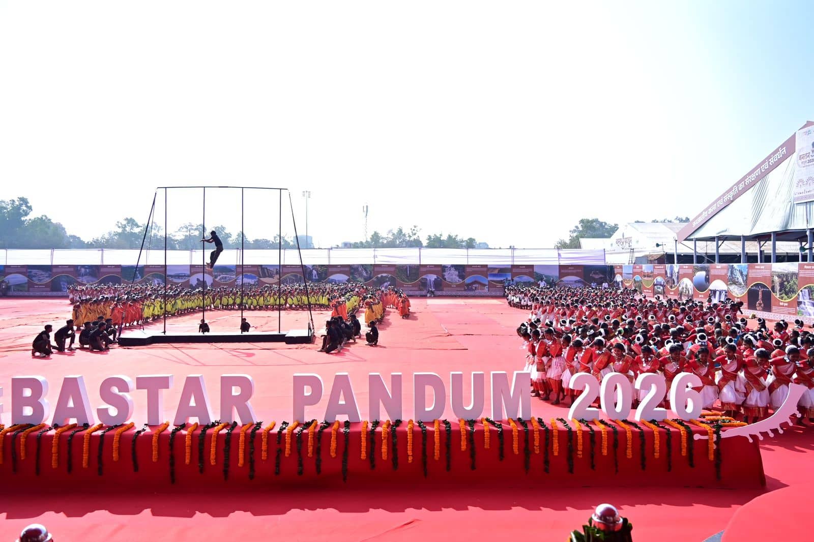 CG: President Draupadi Murmu was overwhelmed after witnessing Bastar Pandum, see here photos