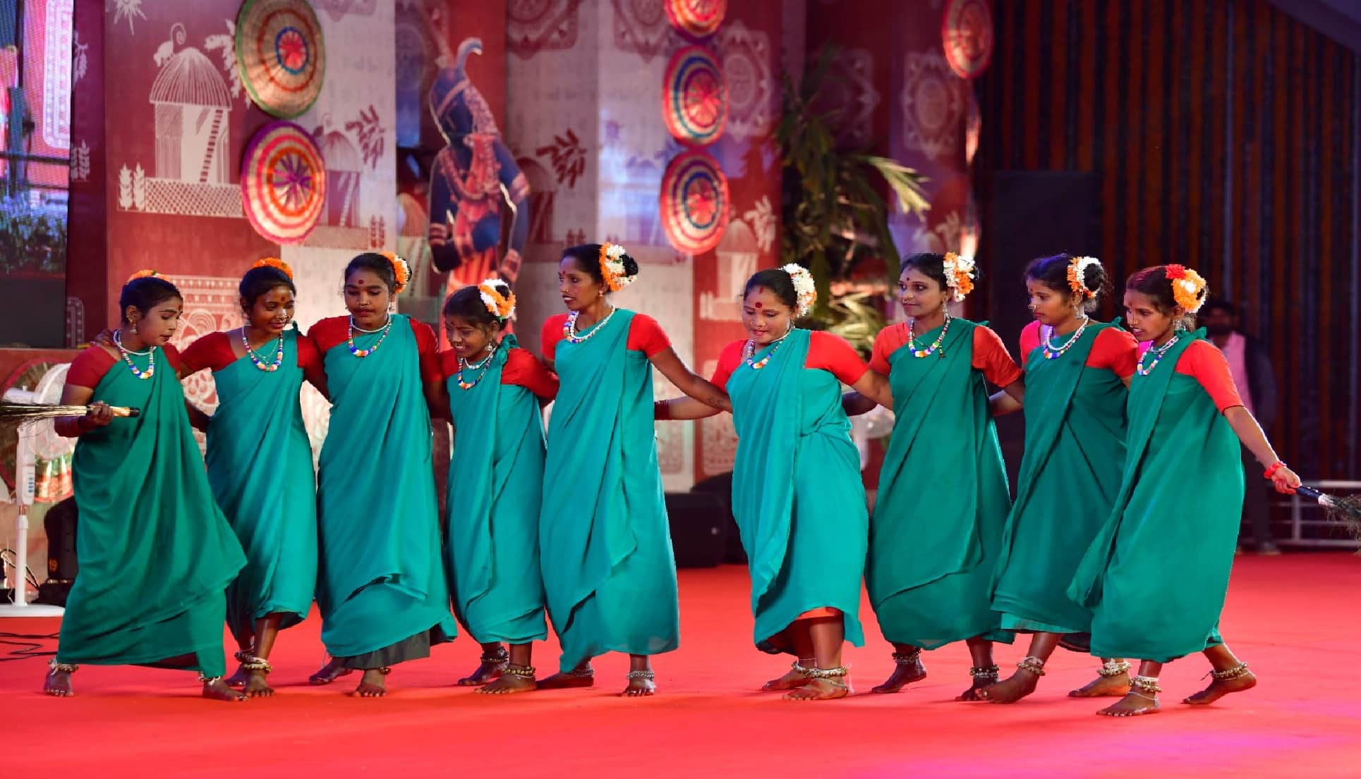 Bastar Pandum 2026: People were mesmerized by Chhattisgarh tribal culture; see here photos