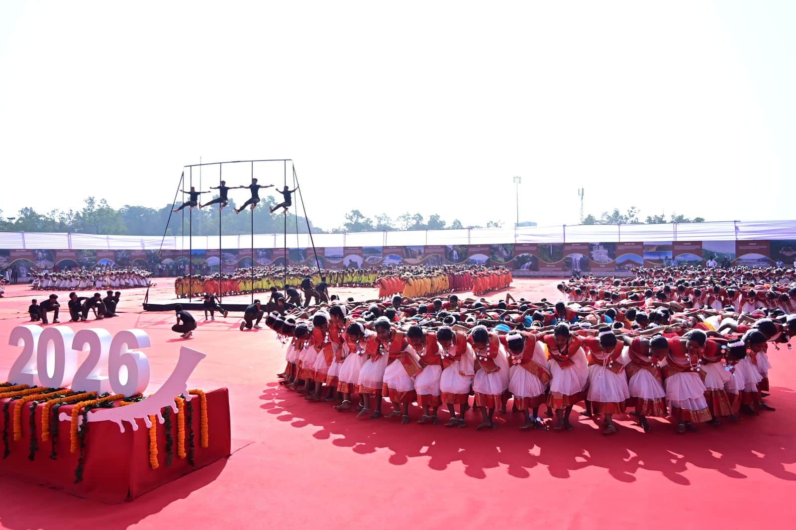 CG: President Draupadi Murmu was overwhelmed after witnessing Bastar Pandum, see here photos