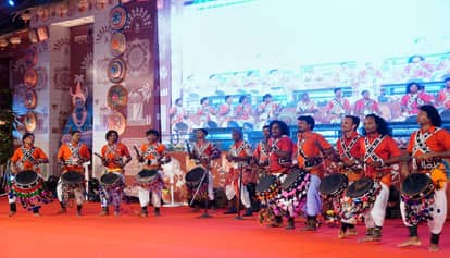 Bastar Pandum 2026: People were mesmerized by Chhattisgarh tribal culture; see here photos