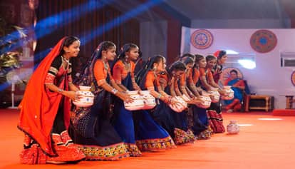 Bastar Pandum 2026: People were mesmerized by Chhattisgarh tribal culture; see here photos