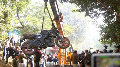 Delhi Kamal Death Case Police thana 800 meters from crime scene phone location tracked within 200-meter radius