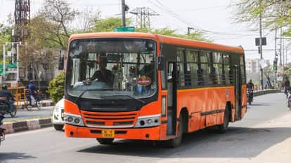 Auto Industry Outlook FY27: Moderate Growth Seen Across PV, 2W and CV Segments