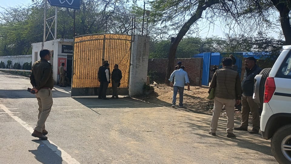 Forest Department Stops Construction Despite Court Order, Ex-Servicemen Protest