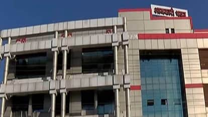 Fire breaks out in Excise building just before audit, third floor records destroyed in Raipur