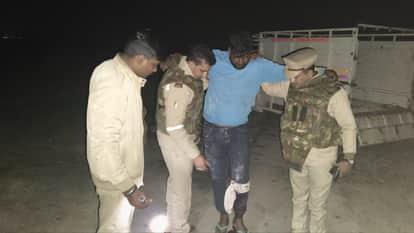 cow smuggler injured in police encounter and arrested along with his accomplice in azamgarh