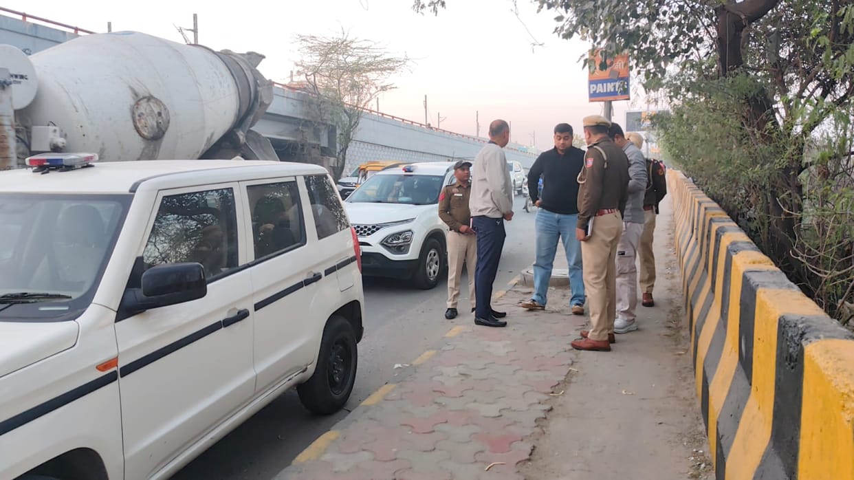 Three dead in Delhi Peeragarhi case police searching for fourth