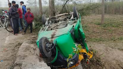 Three children killed and six people injured when a tempo overturned due to fog in Lakhimpur kheri