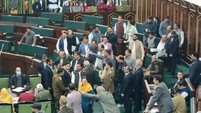 Ruckus in the budget session, BJP walks out.