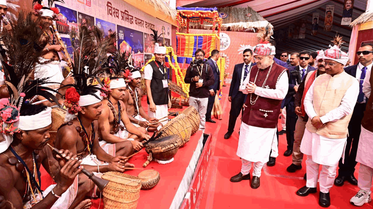 Amit Shah visited exhibition based on tribal traditions and culture On losing ceremony of Bastar Pandum