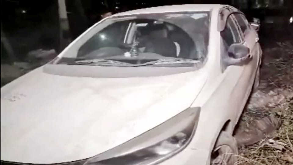 Delhi Peeragarhi incident suicide Someone was also in car seat next to driver Three people died in Delhi