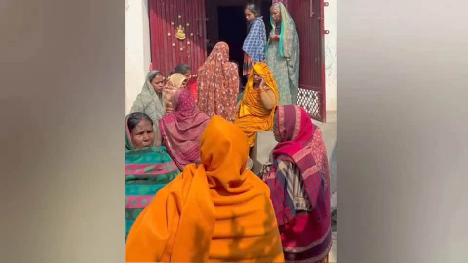 Abhishek was murdered on suspicion relationship, Two brothers caught him his husband slit his throat