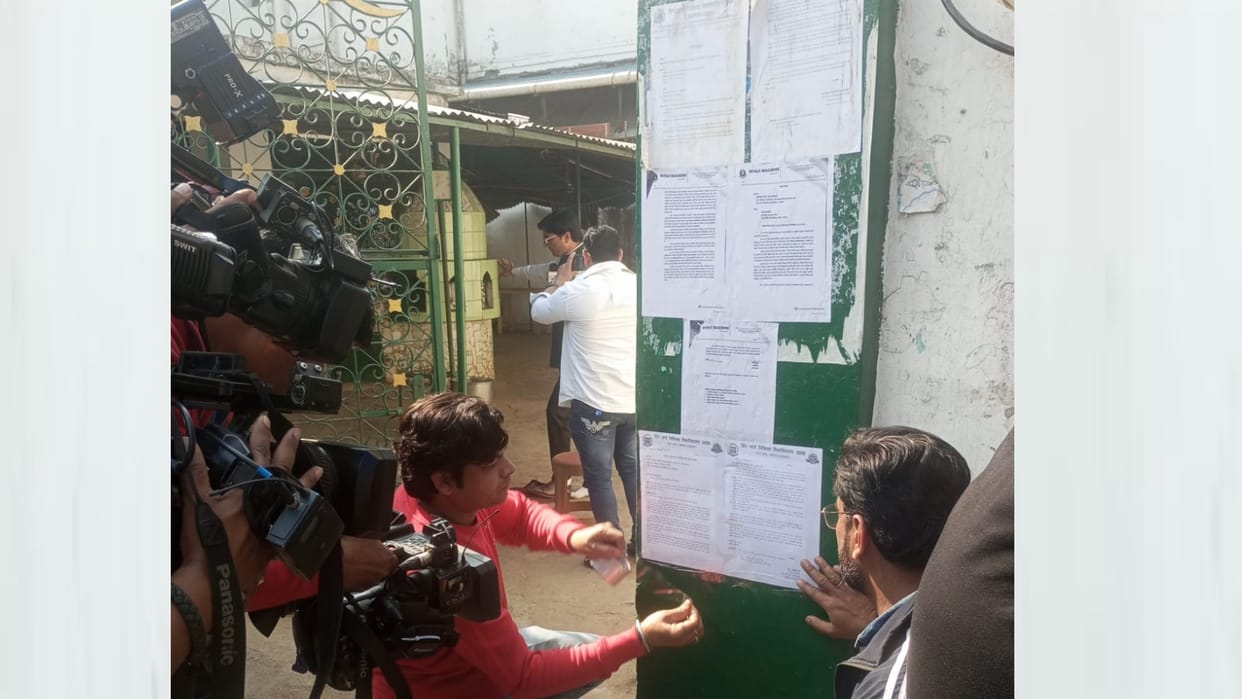 KGMU: KGMU has given time till February 28 to remove the mausoleum from the campus