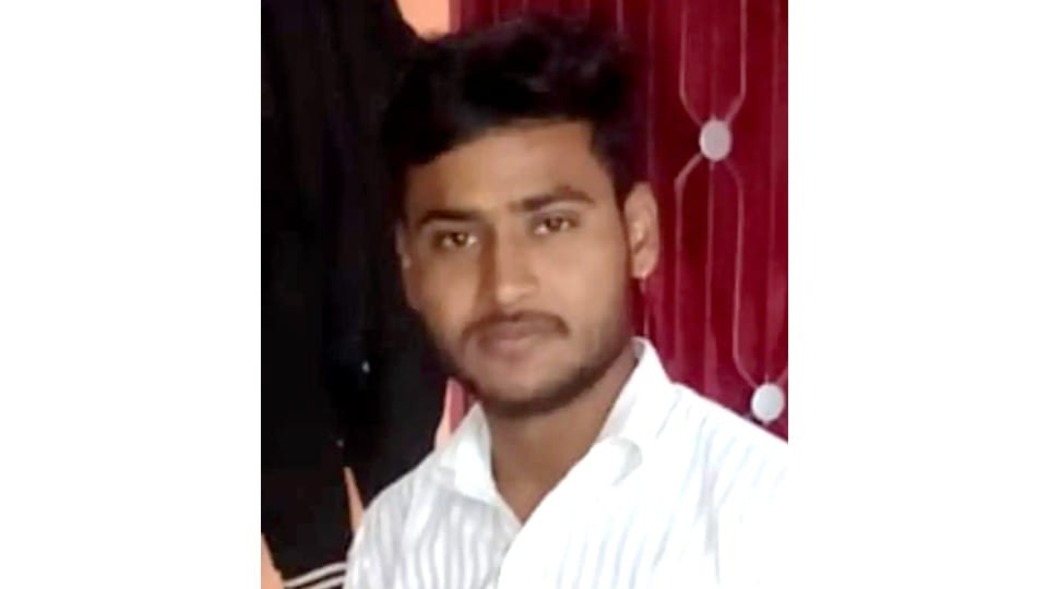Polytechnic student found bleeding on railway track dies